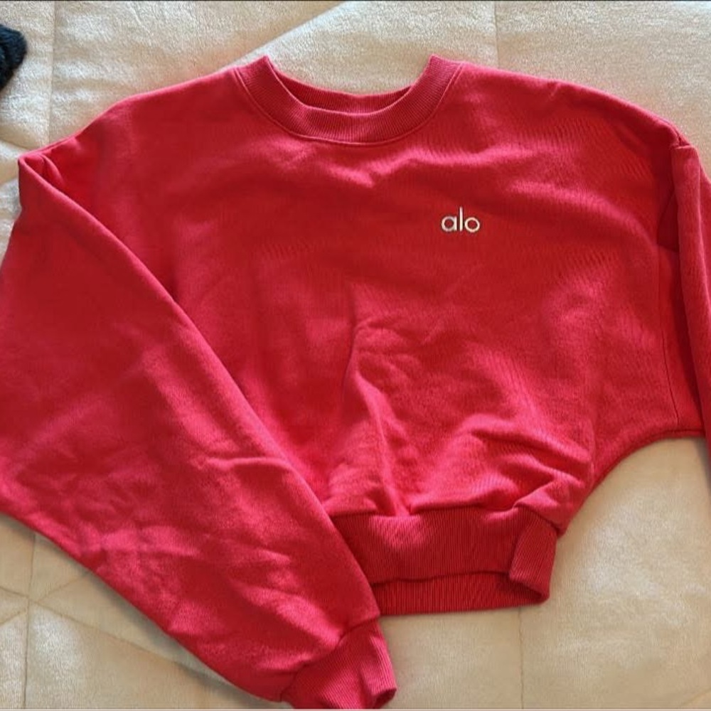 ALO Yoga Red Cropped Crewneck Sweatshirt - Picture 1 of 1
